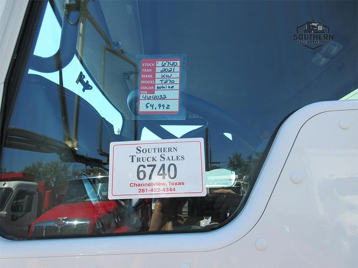 Used 2021 KENWORTH T270