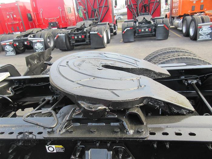 Used 2015 PETERBILT 579