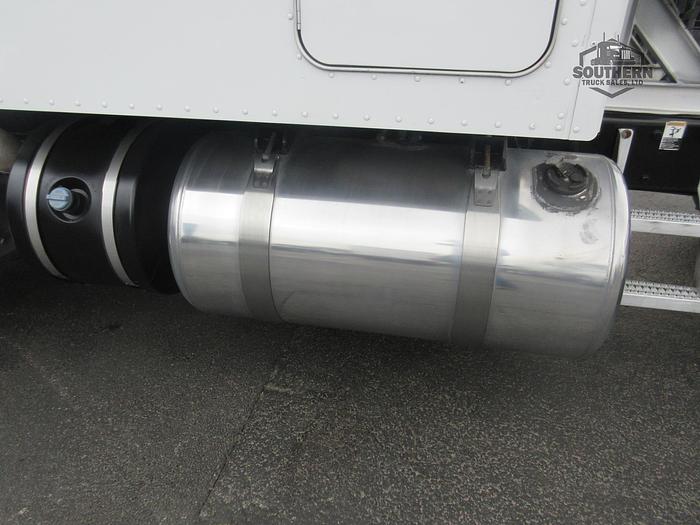 Used 2020 PETERBILT 389