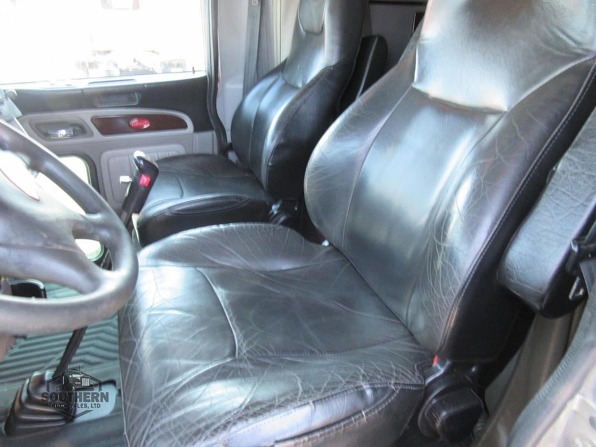 Used 2019 PETERBILT 389