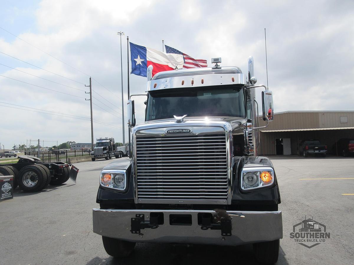 Used 2023 FREIGHTLINER CORONADO 122 SD