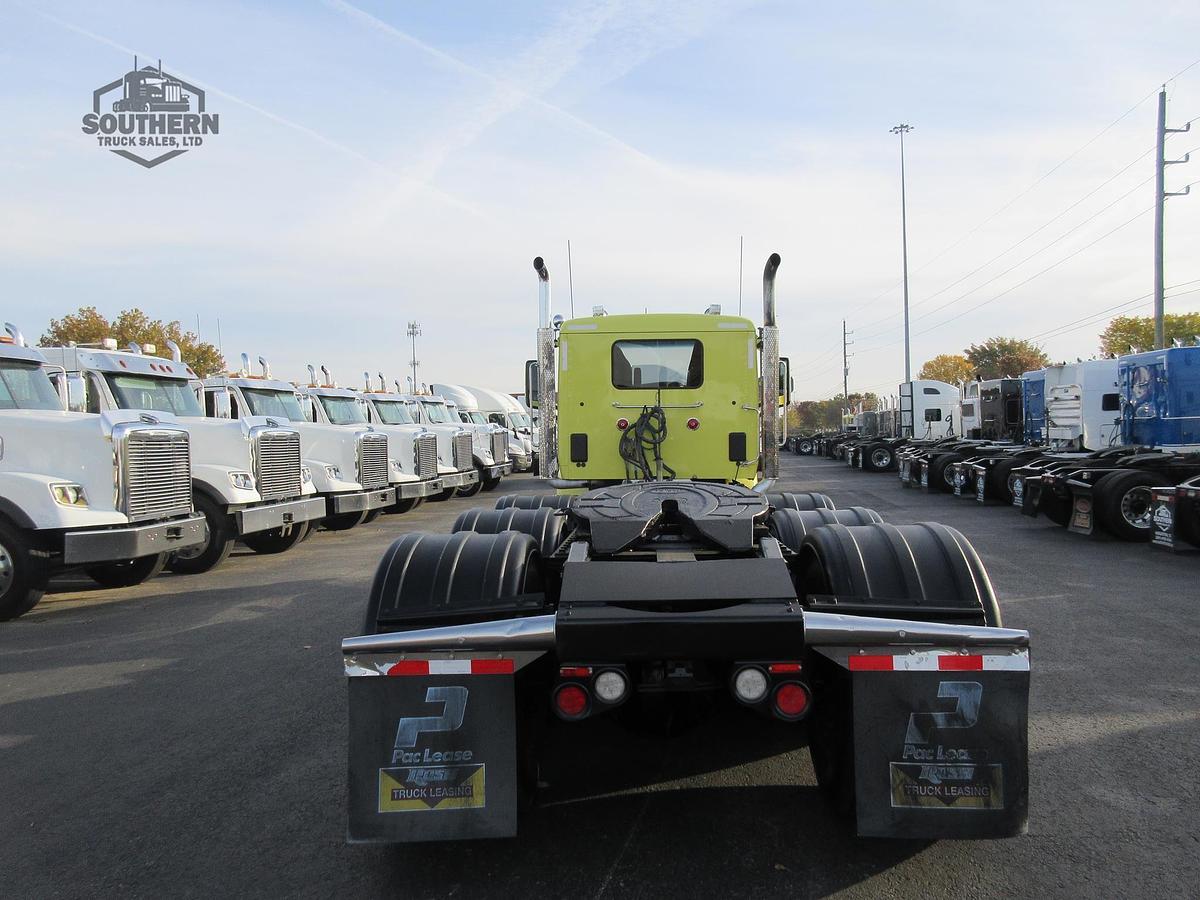 Used 2020 PETERBILT 567
