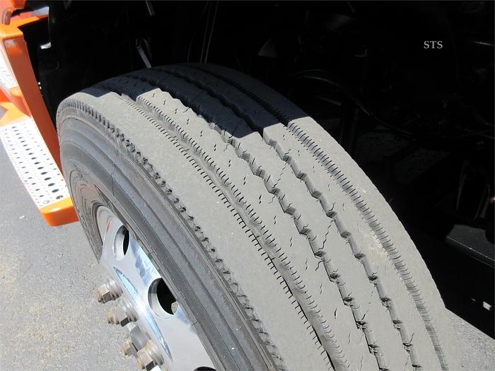 Used 2018 FREIGHTLINER CASCADIA 116