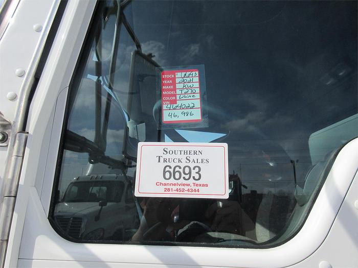 Used 2021 KENWORTH T270