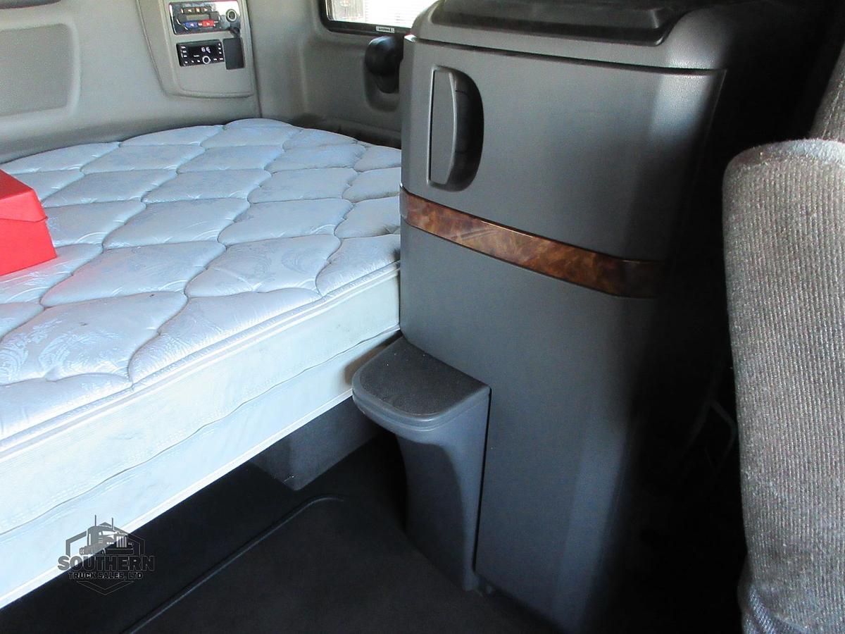 Used 2021 INTERNATIONAL LT