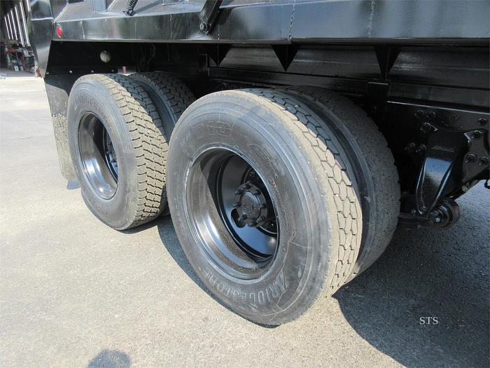 Used 2016 FREIGHTLINER CASCADIA 125