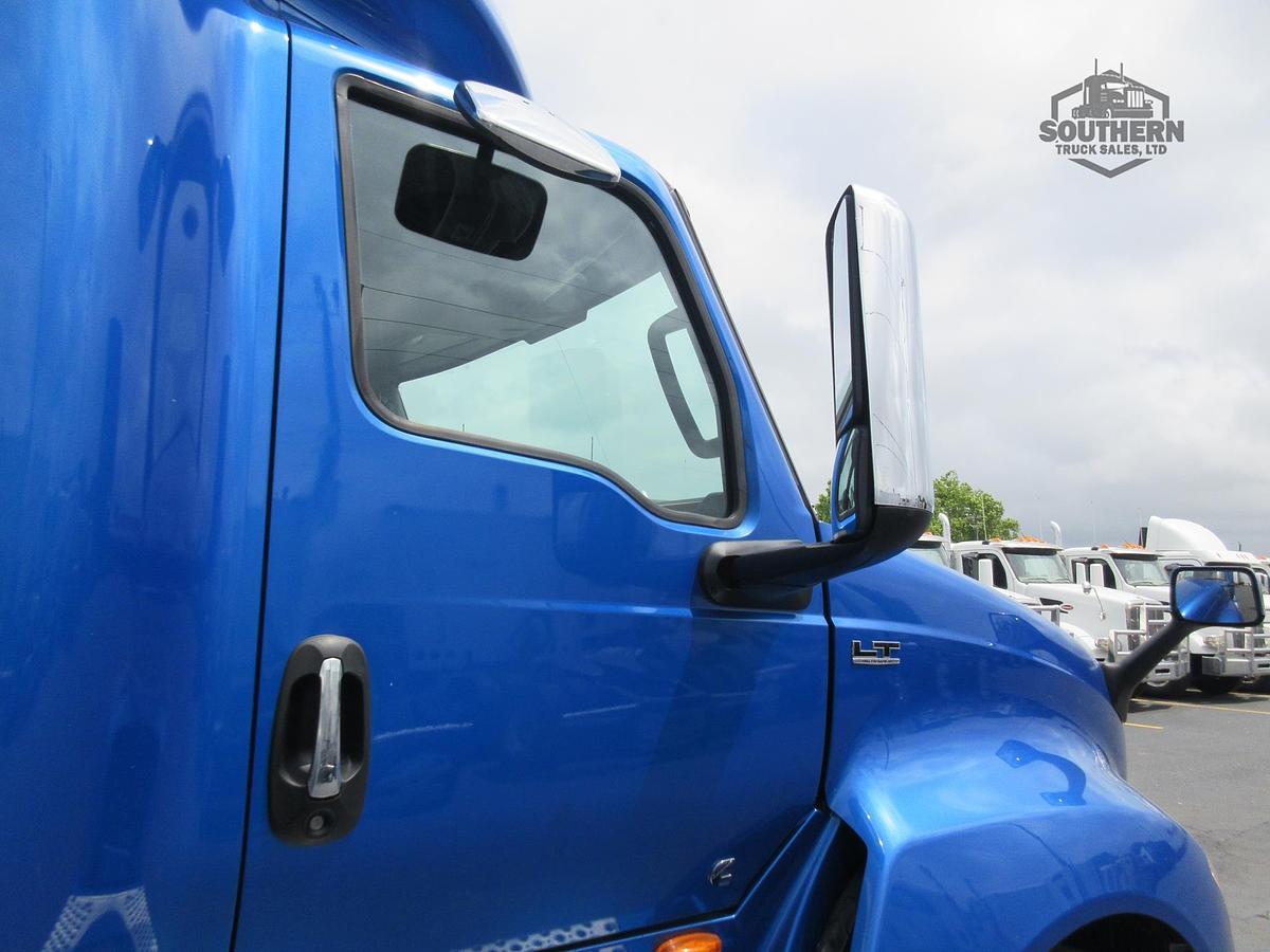 Used 2021 INTERNATIONAL LT