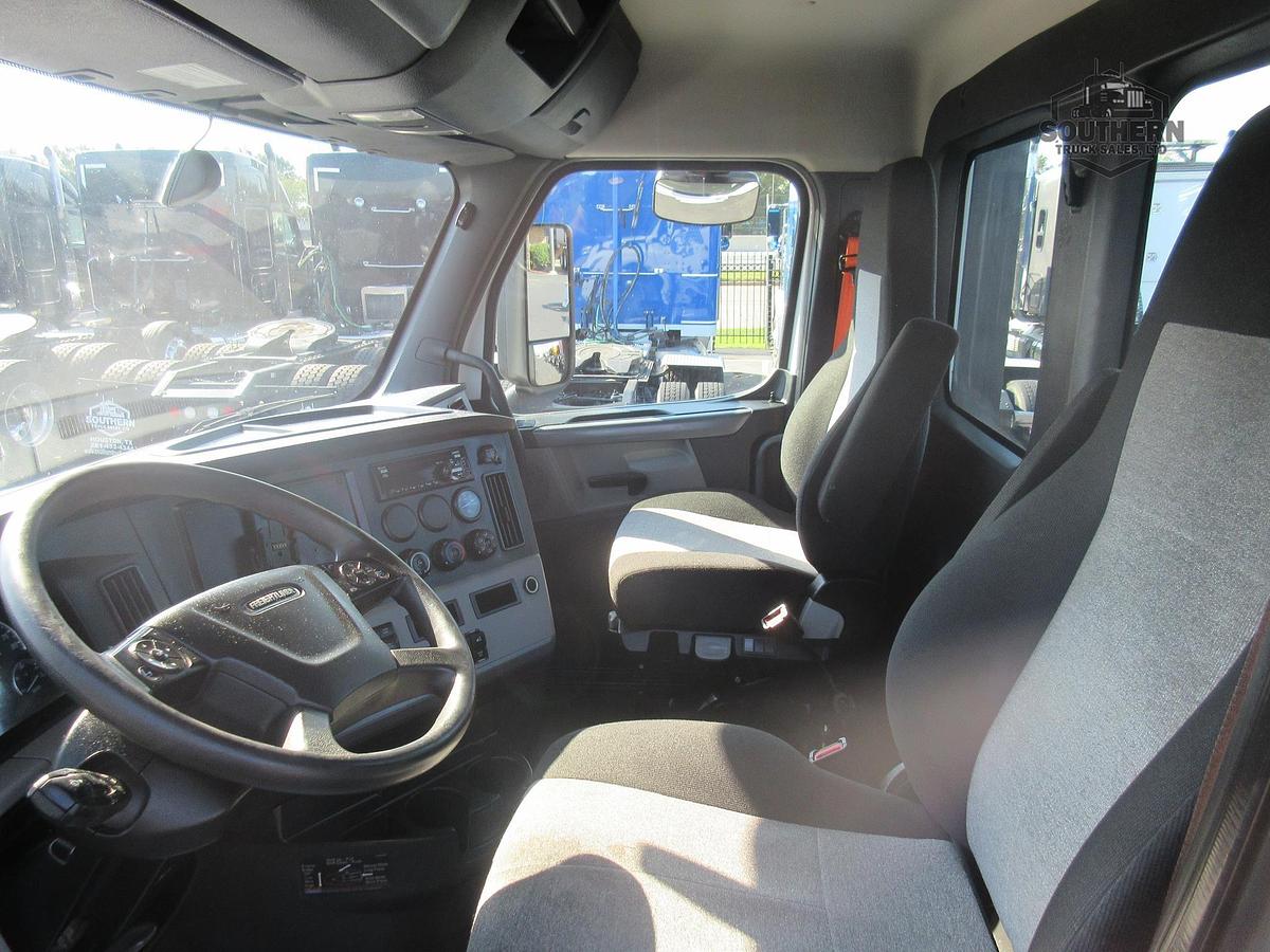 Used 2020 FREIGHTLINER CASCADIA 126