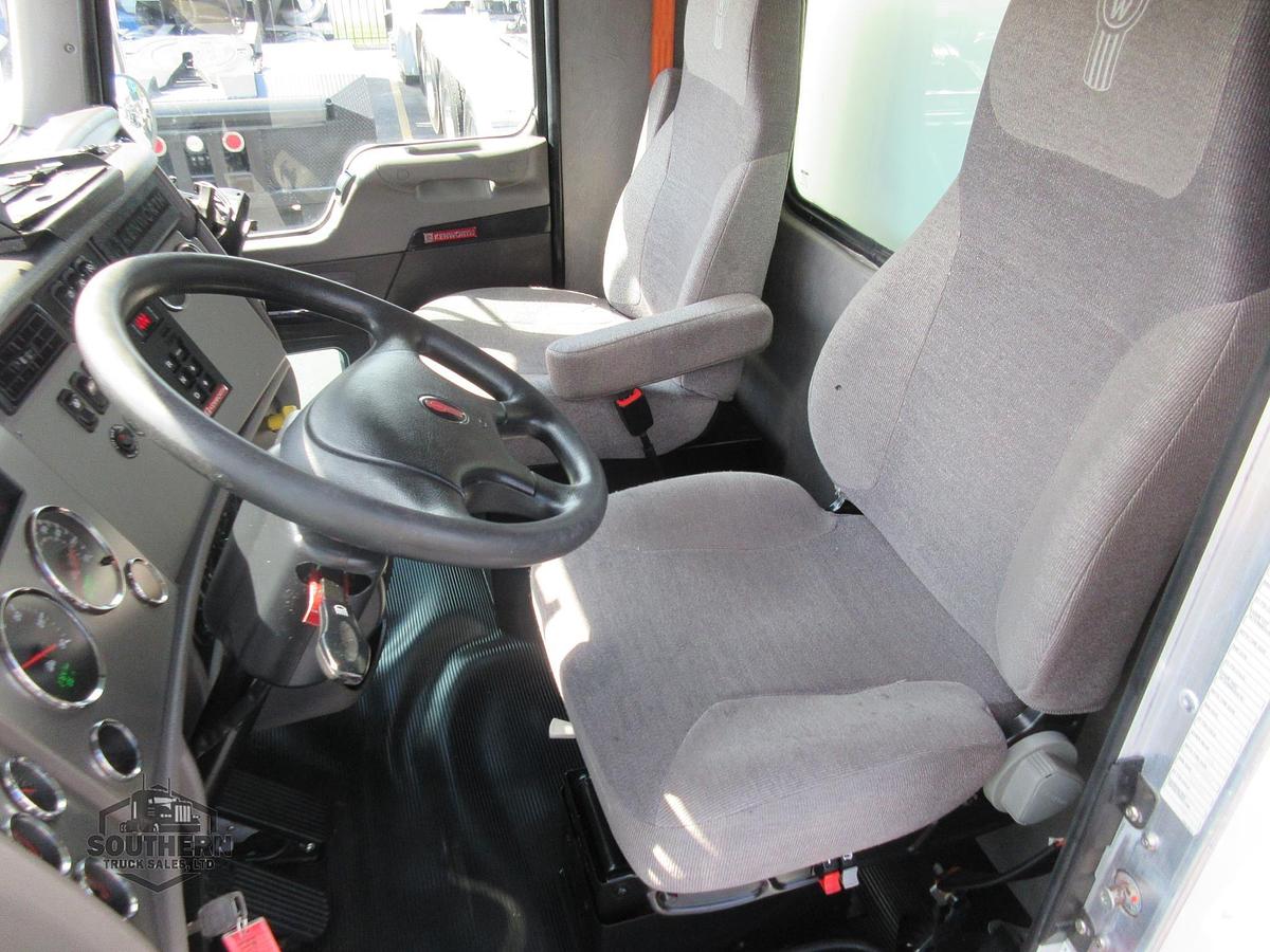 Used 2021 KENWORTH T270