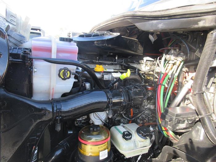 Used 2017 FREIGHTLINER CASCADIA 113