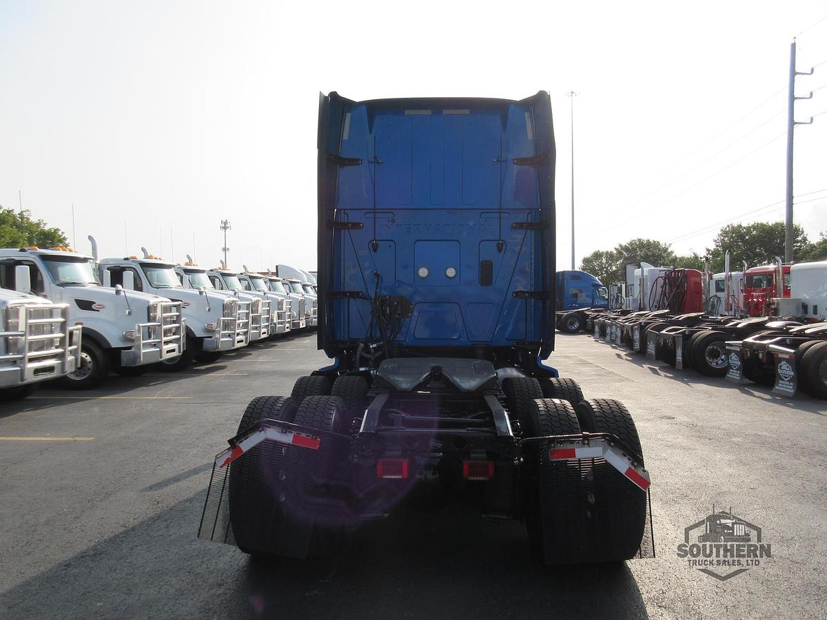 Used 2021 INTERNATIONAL LT
