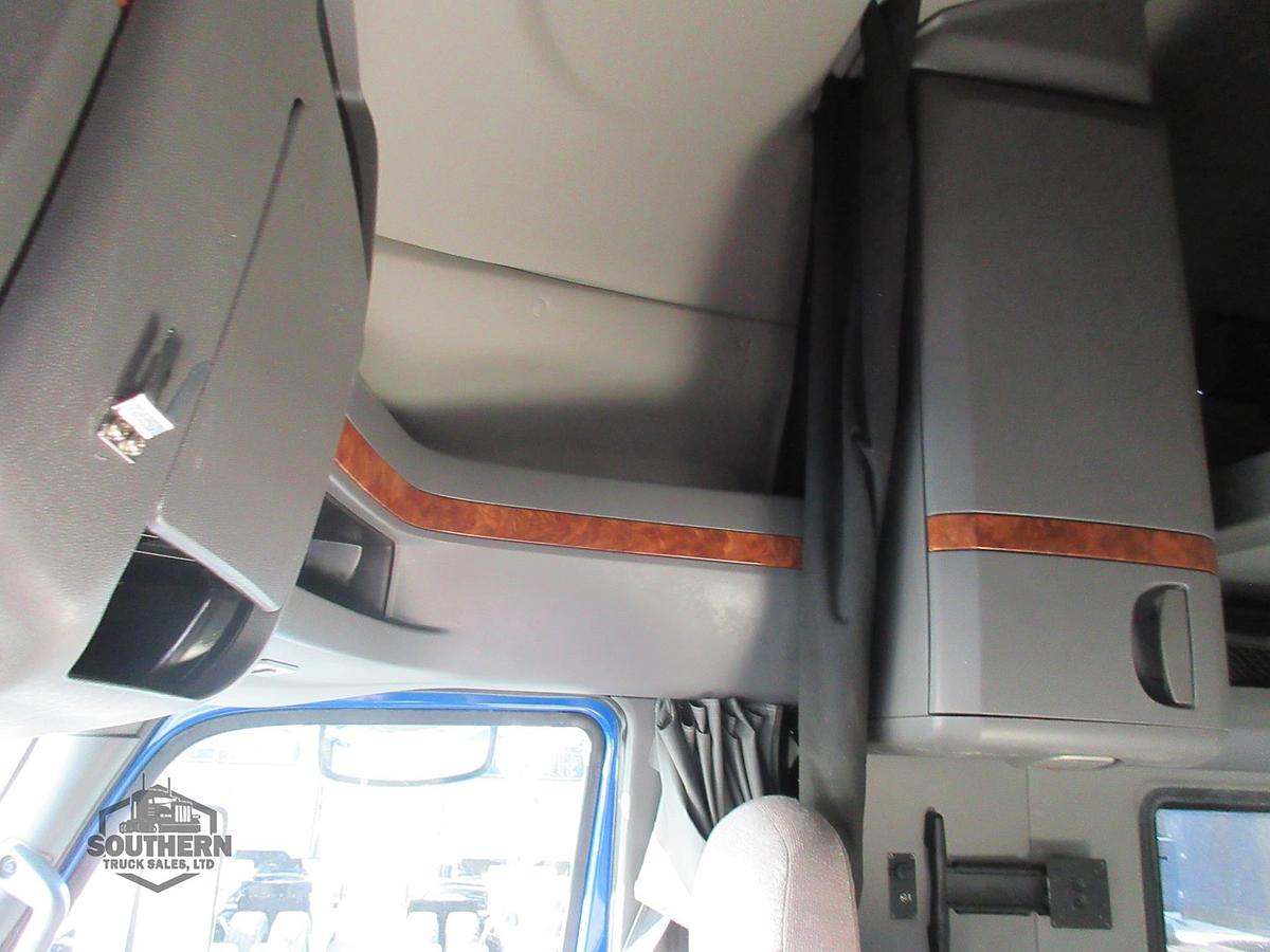 Used 2021 INTERNATIONAL LT