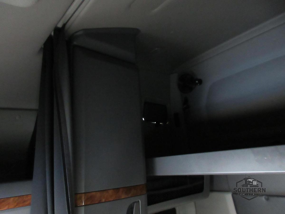 Used 2021 INTERNATIONAL LT