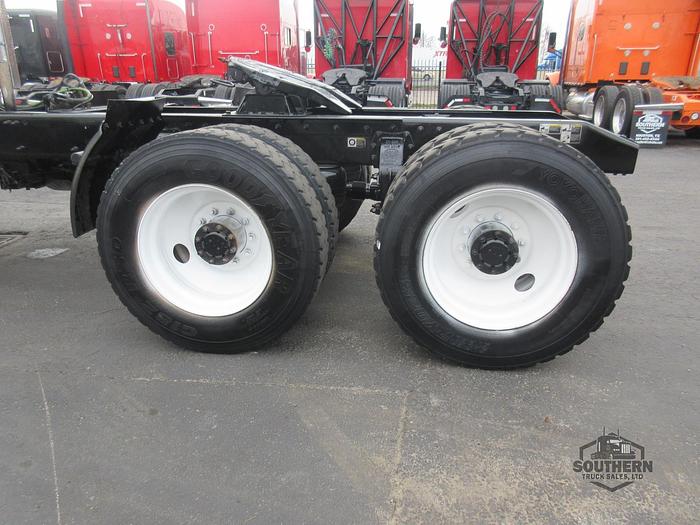 Used 2019 PETERBILT 567