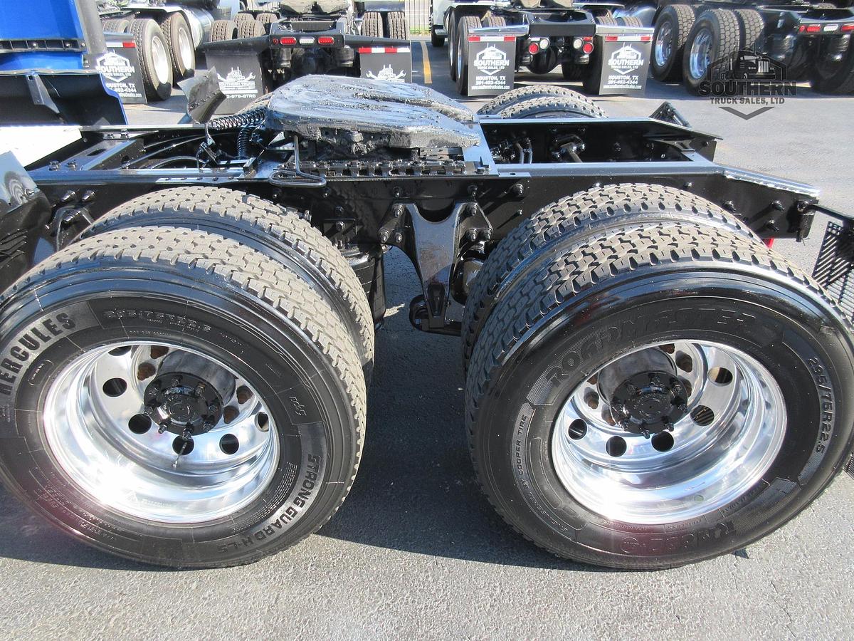 Used 2021 INTERNATIONAL LT