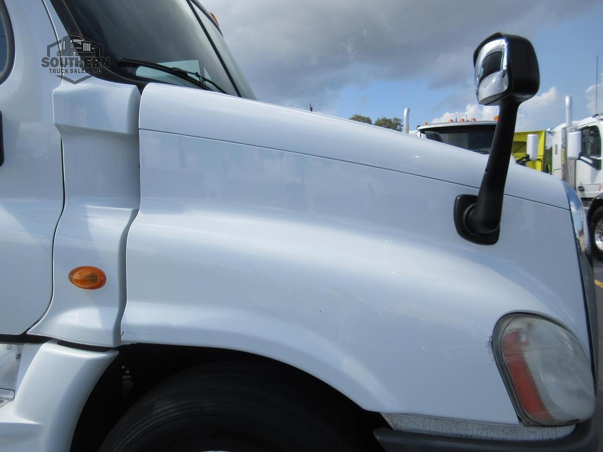 Used 2014 FREIGHTLINER CASCADIA 125 EVOLUTION