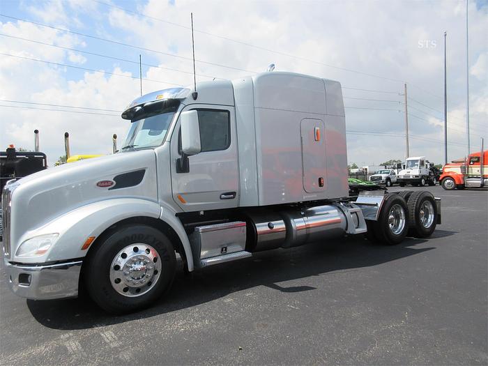 Used 2018 PETERBILT 579