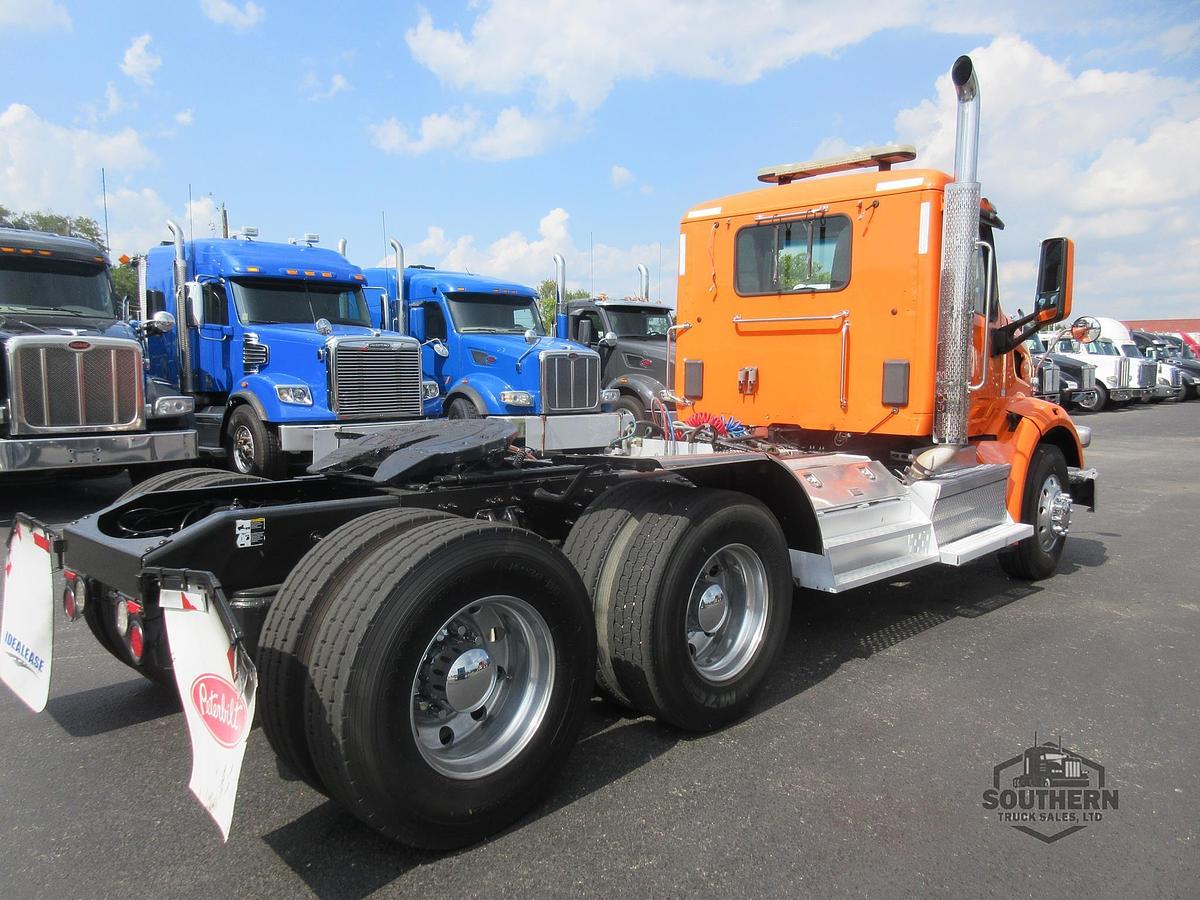 Used 2019 PETERBILT 567