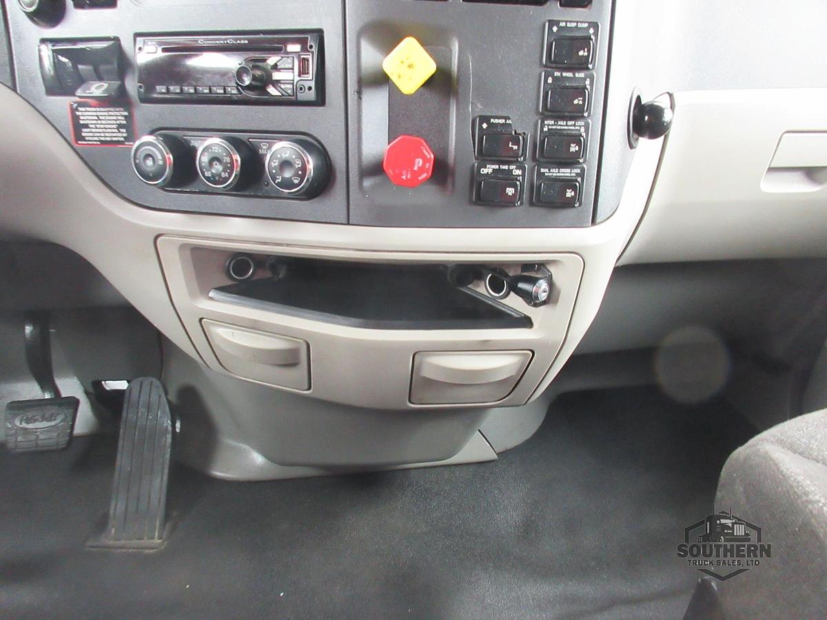 Used 2019 PETERBILT 567