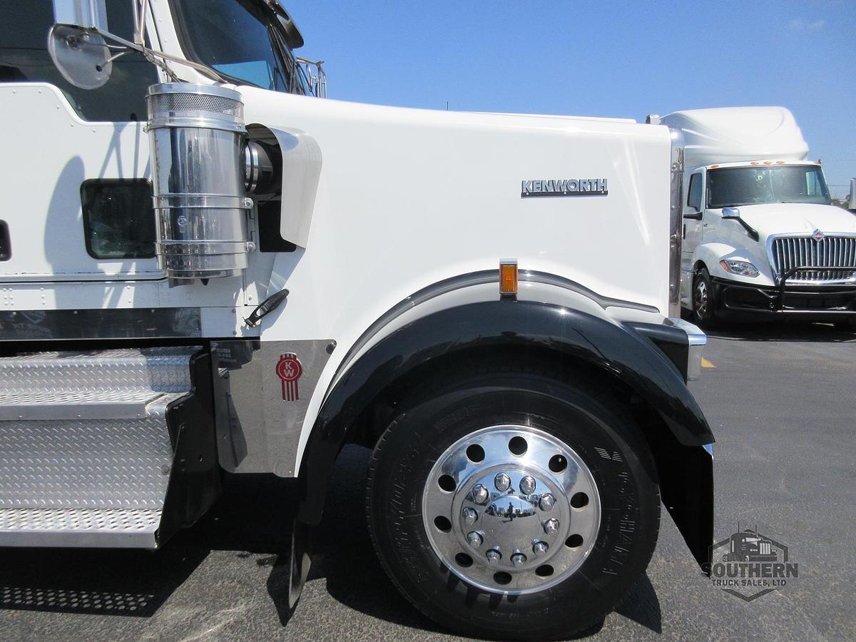 Used 2013 KENWORTH W900L