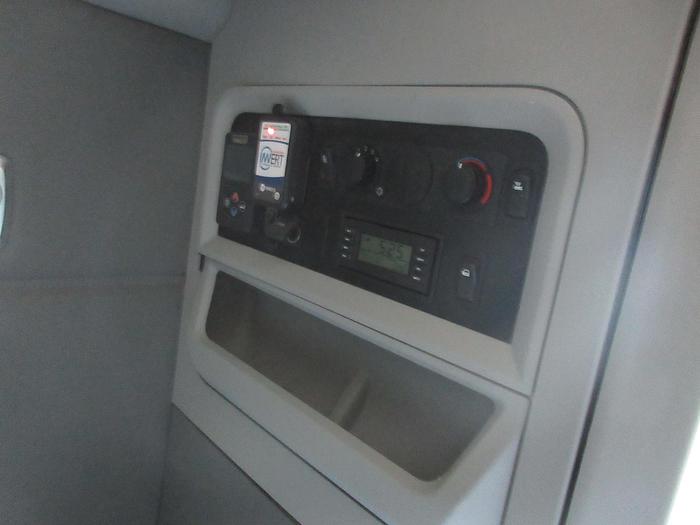 Used 2021 KENWORTH T880