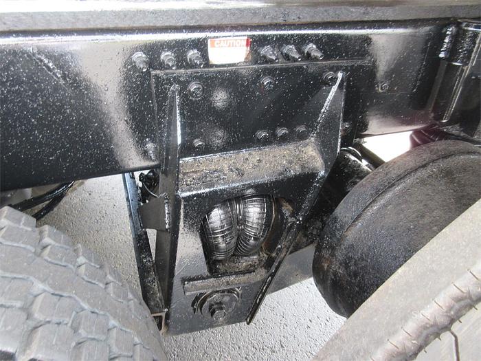 Used 2013 MACK GRANITE GU713