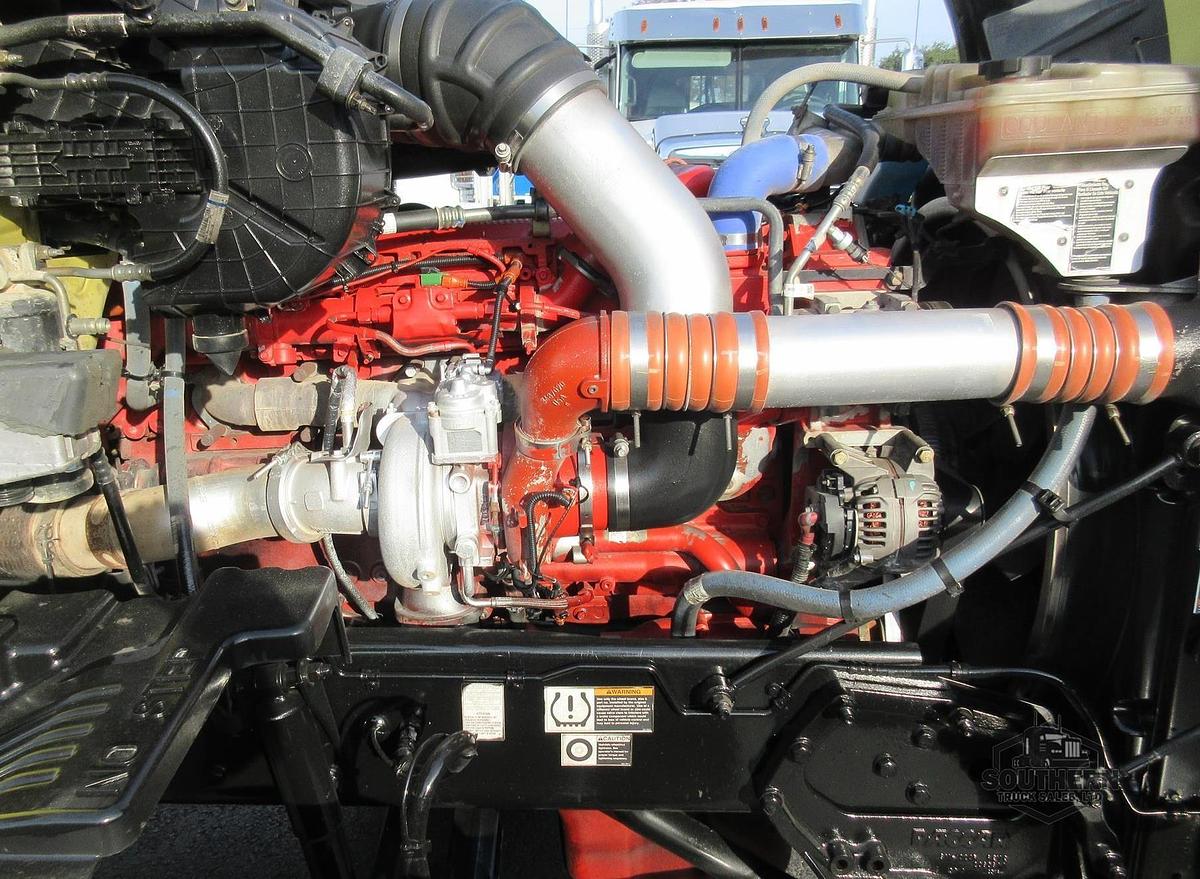 Used 2020 PETERBILT 567