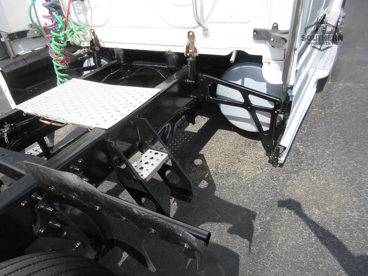Used 2014 FREIGHTLINER CASCADIA 125 EVOLUTION
