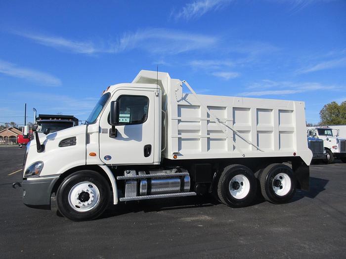 Used 2017 FREIGHTLINER CASCADIA 113