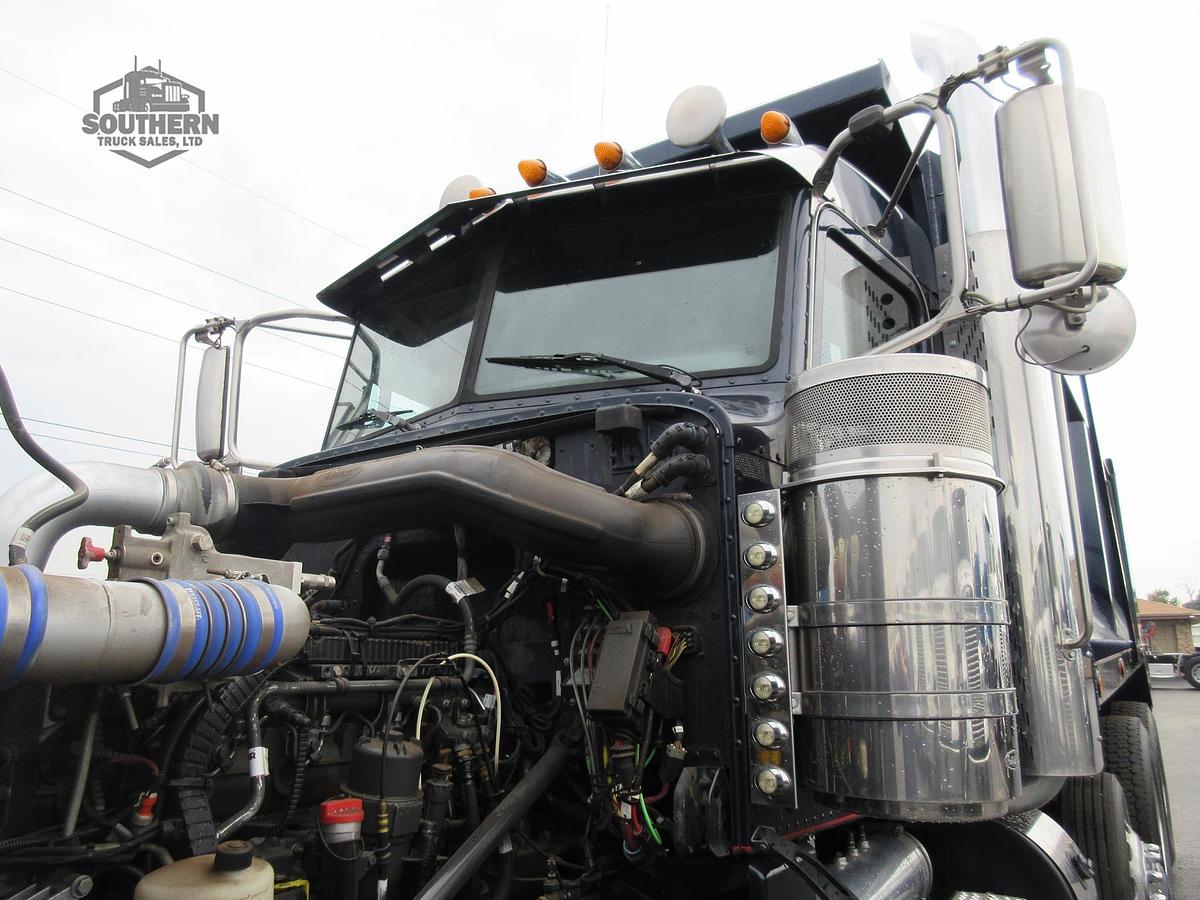 Used 2019 PETERBILT 389