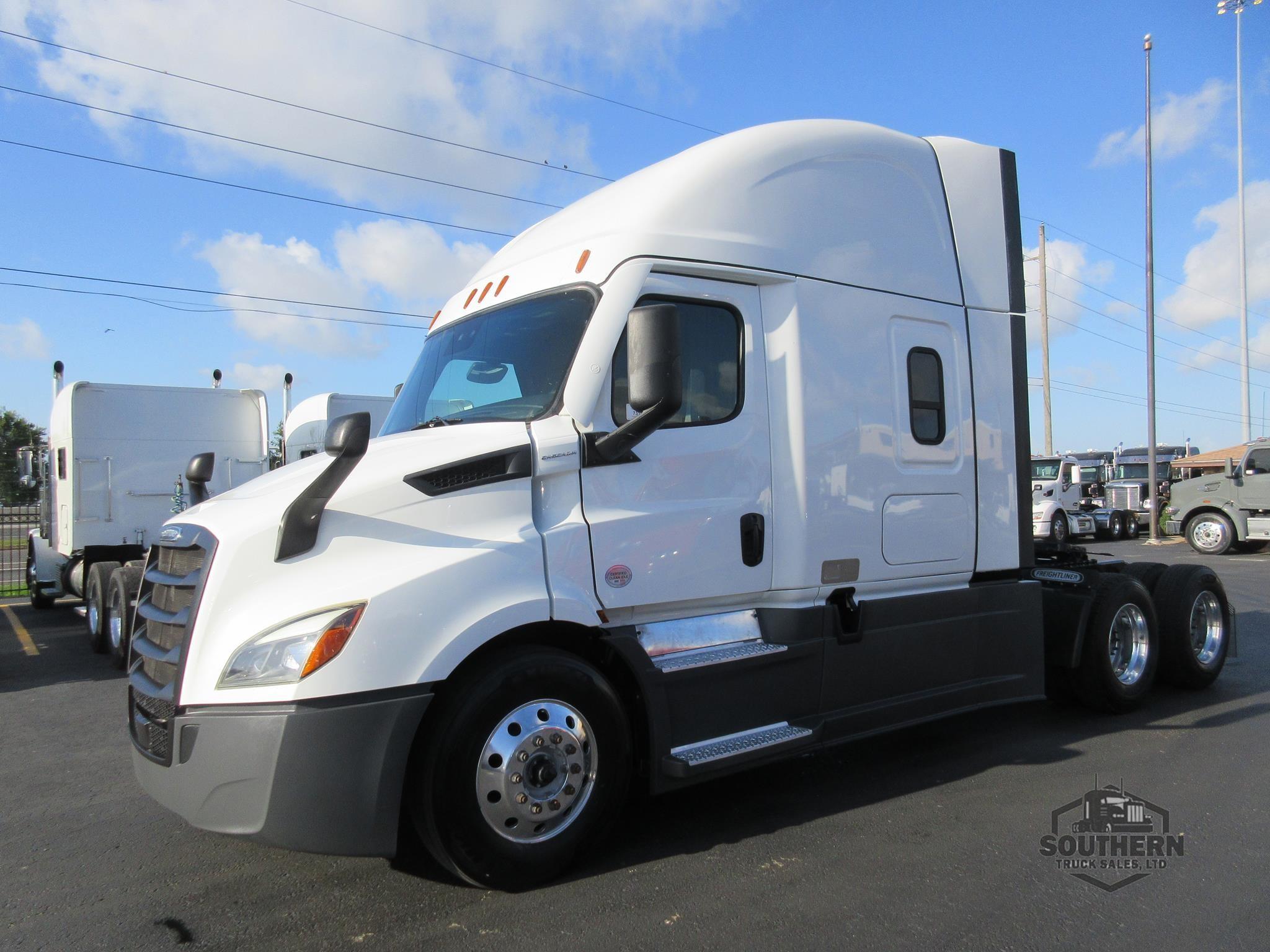 Used 2022 FREIGHTLINER CASCADIA 116