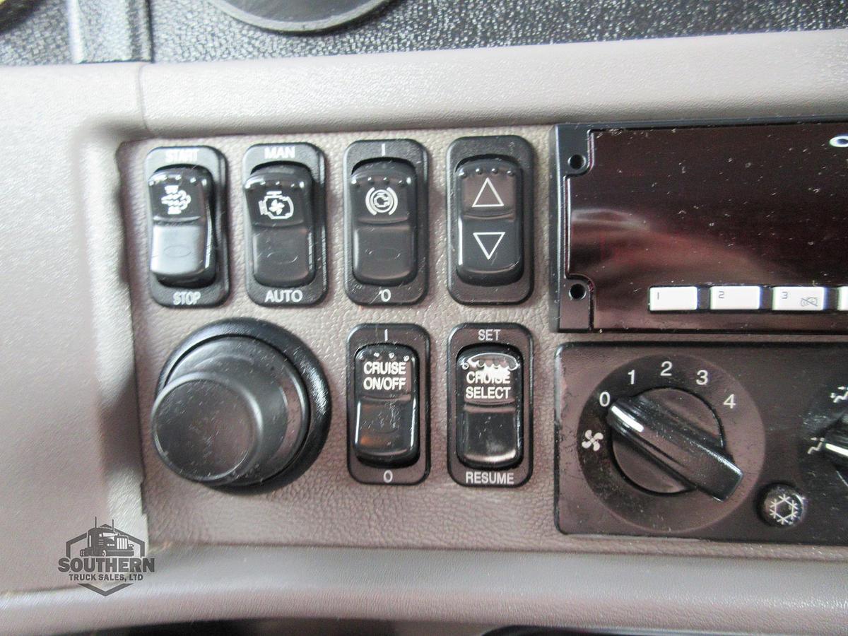 Used 2019 PETERBILT 389