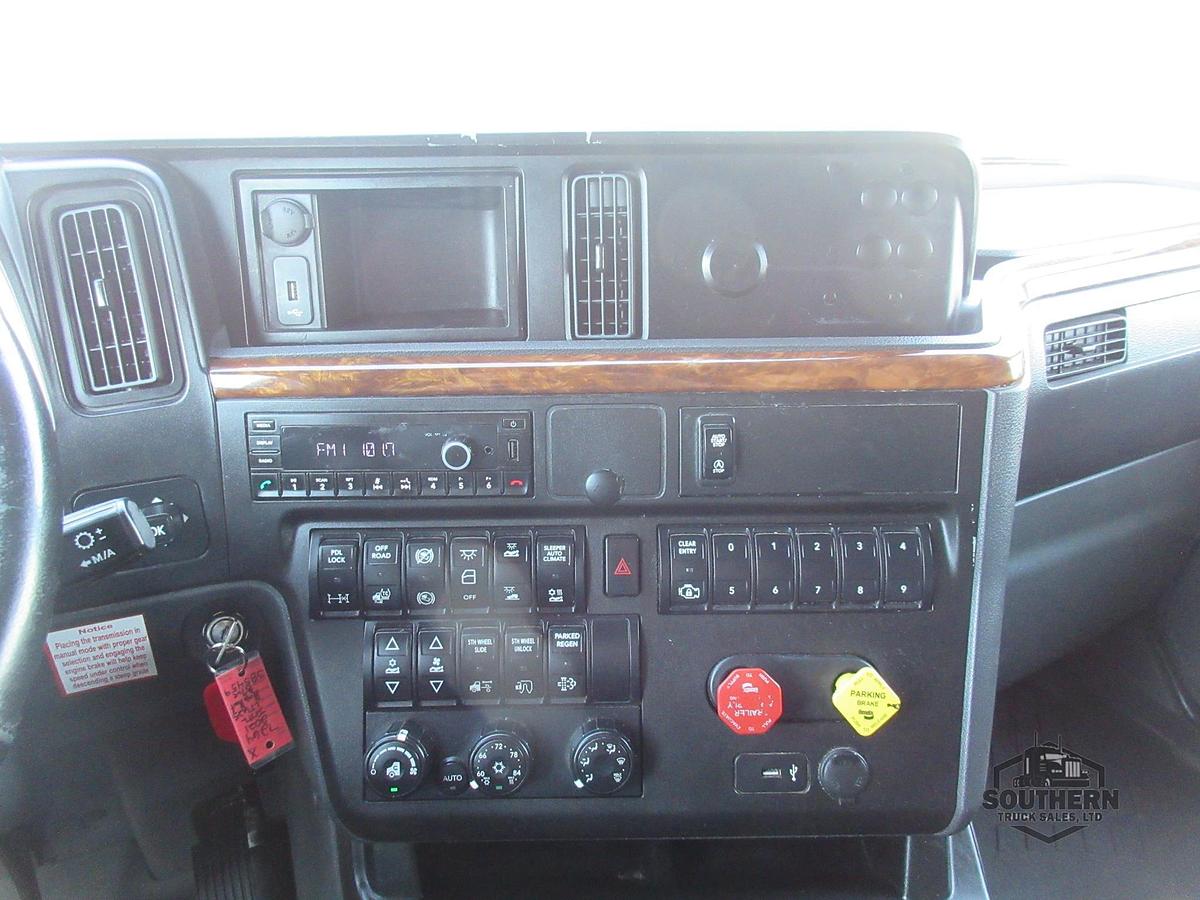 Used 2021 INTERNATIONAL LT