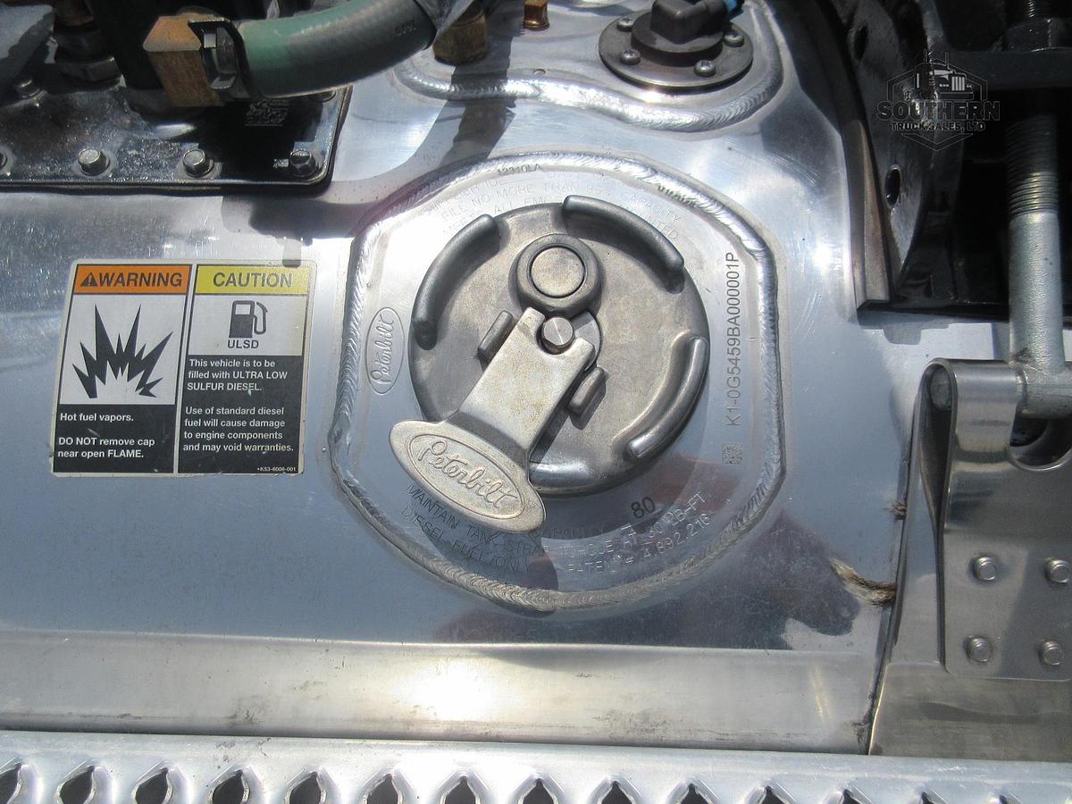 Used 2025 PETERBILT 567