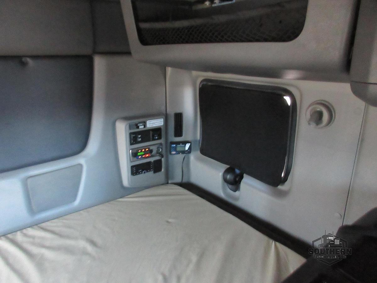 Used 2021 INTERNATIONAL LT