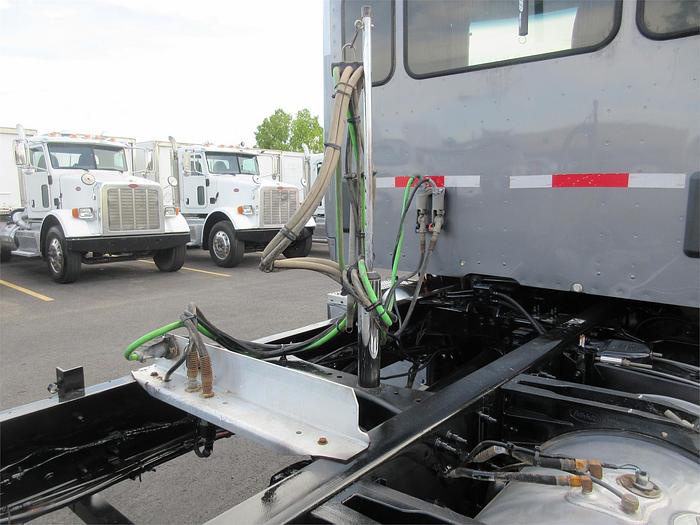 Used 2019 PETERBILT 567