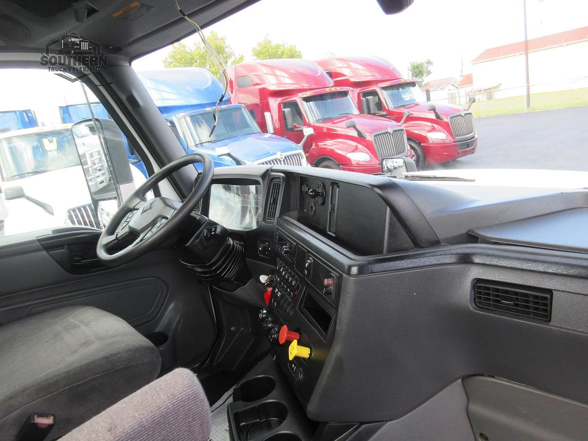 Used 2021 INTERNATIONAL LT
