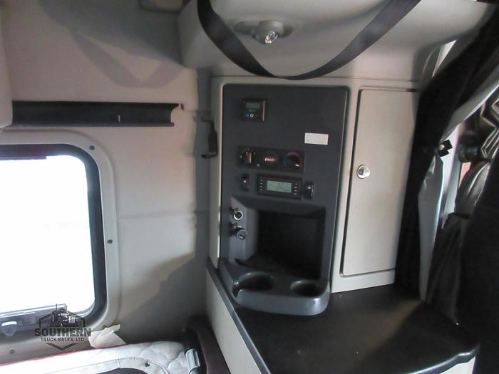 Used 2018 PETERBILT 579