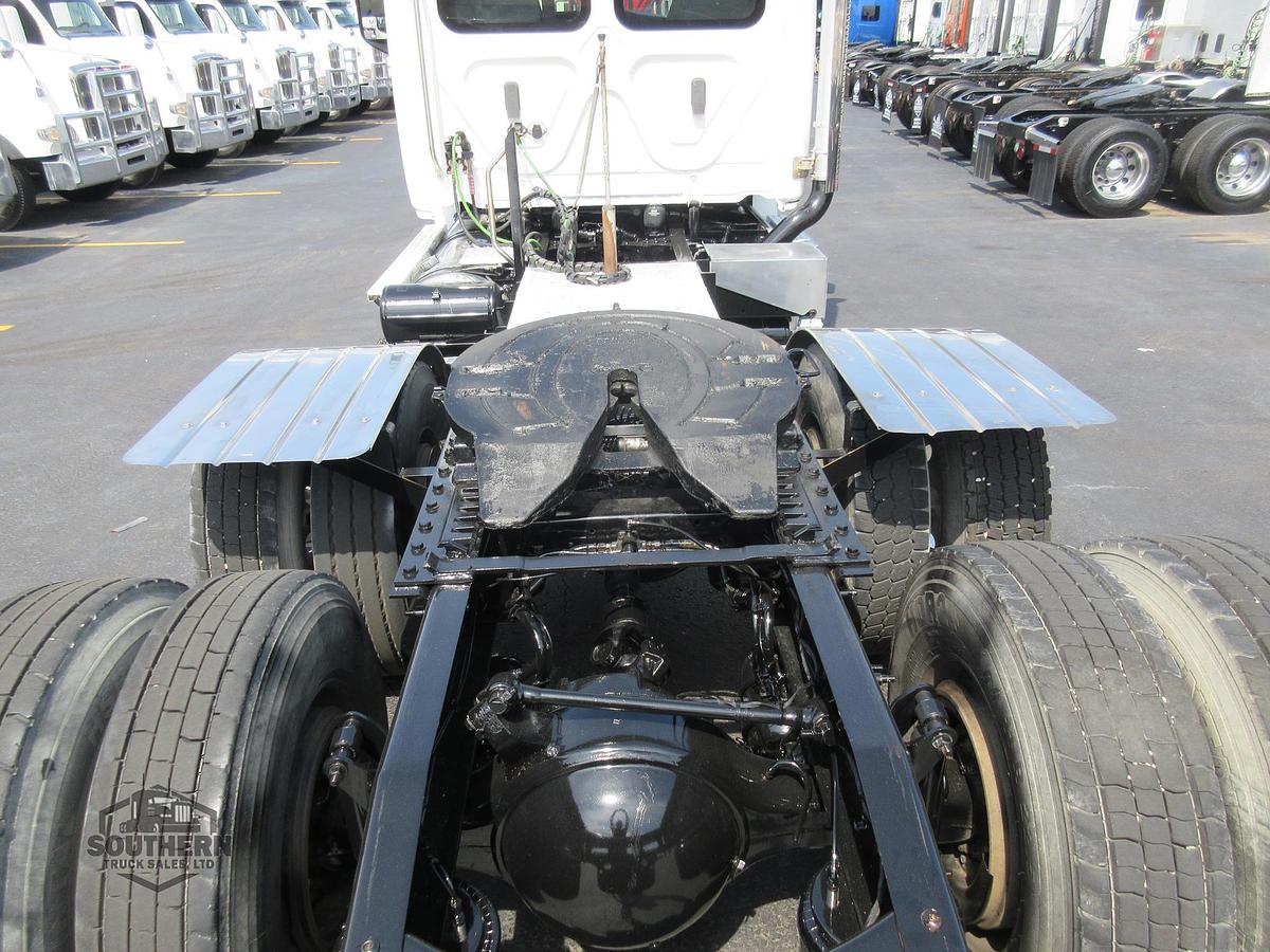 Used 2020 FREIGHTLINER CASCADIA 126
