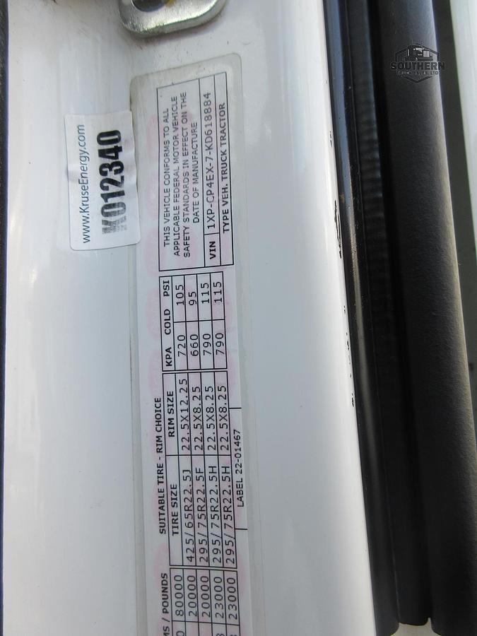 Used 2019 PETERBILT 567