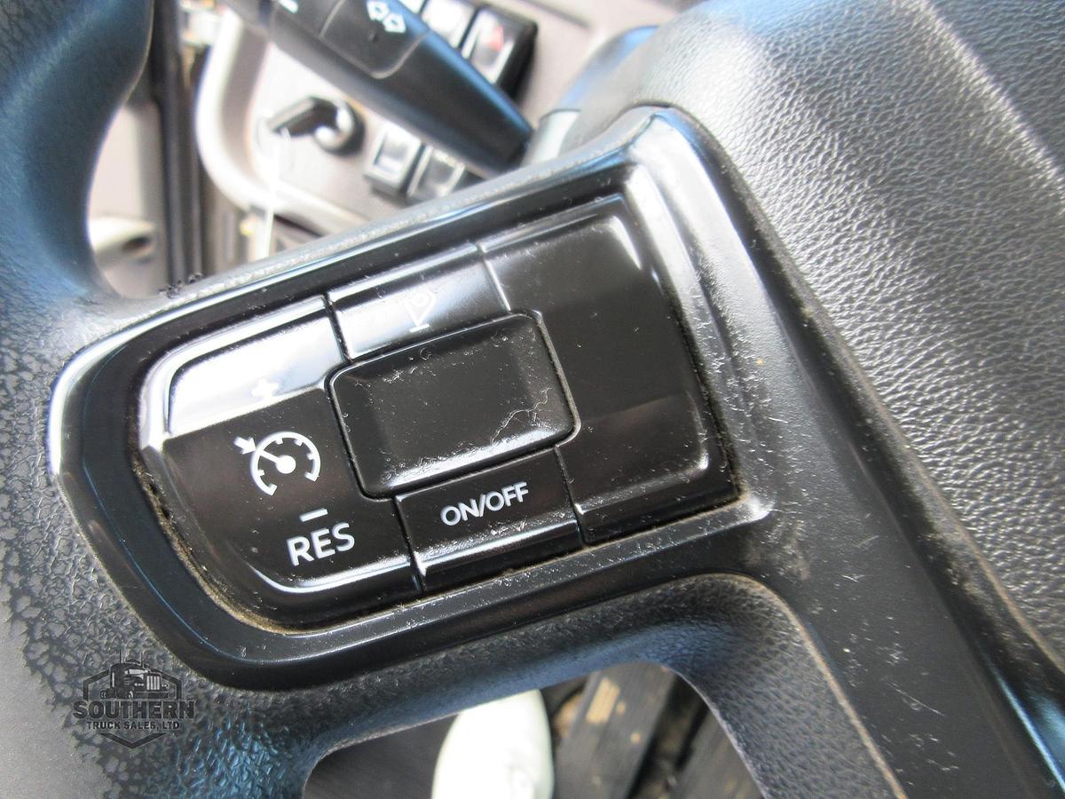 Used 2023 PETERBILT 389