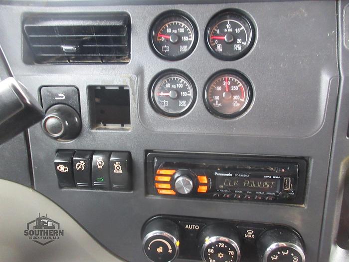 Used 2019 PETERBILT 567