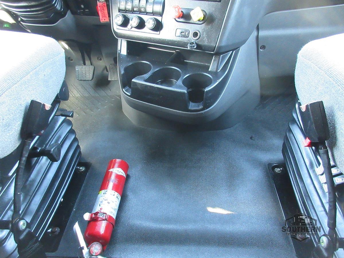 Used 2021 INTERNATIONAL LT