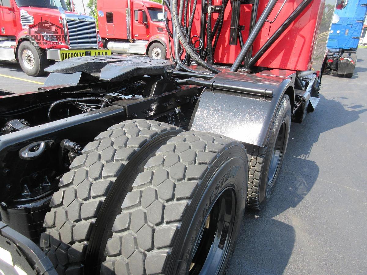 Used 2014 KENWORTH T800
