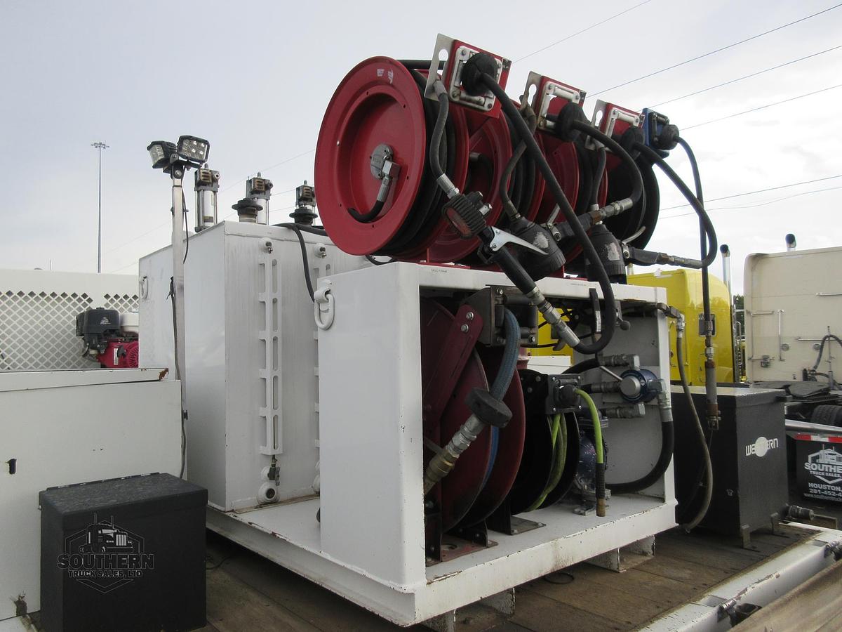 Used 2022 ISUZU NPR HD