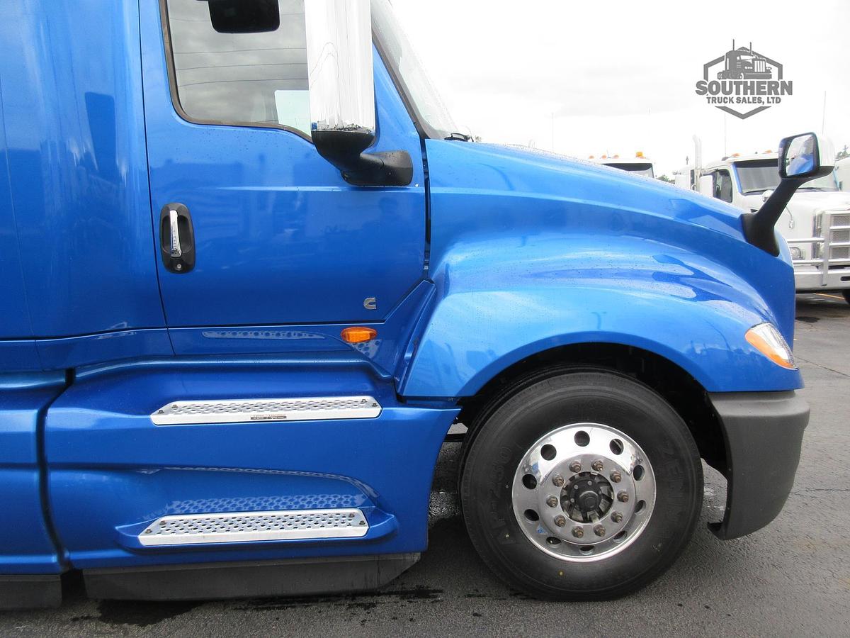 Used 2021 INTERNATIONAL LT