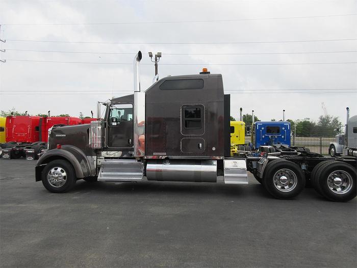 Used 2016 KENWORTH ICON 900