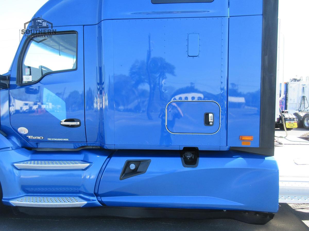 Used 2021 KENWORTH T680