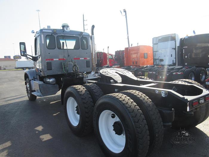 Used 2019 PETERBILT 567