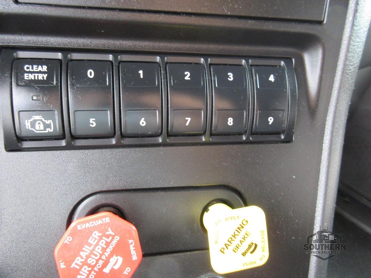 Used 2021 INTERNATIONAL LT
